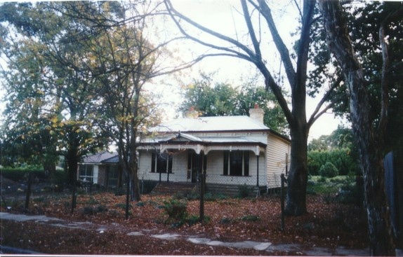 House at 3 Taylors Road