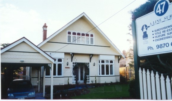 House at 47 Warrandyte Rd