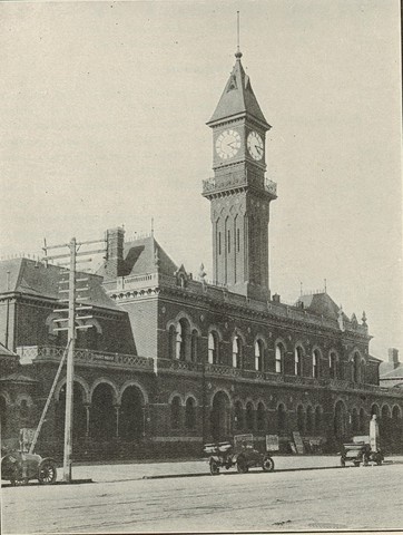 Richmond Town Hall (on Bridge Road) before major renovations. Published in City of Richmond, Report of the Council 1924-25.