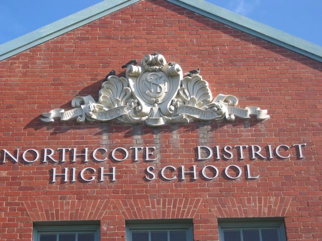 Northcote High School Crest