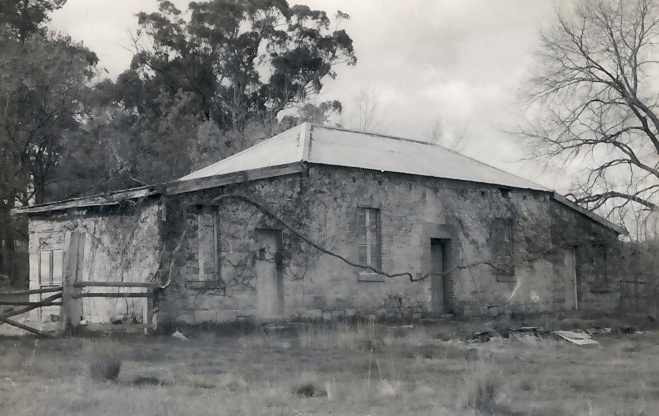 B1495 Black Springs Bakery