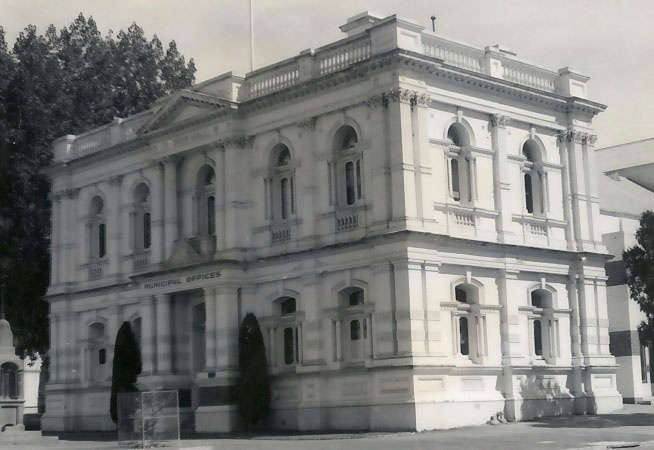 B0023 Town Hall Maryborough