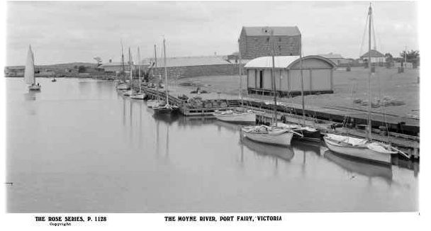 THE MOYNE RIVER, PORT FAIRY