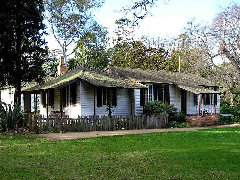 B0196 La Trobe's Cottage