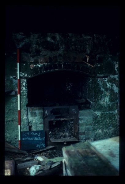 LAKE CONDAH - COMPLEX D (MURPHY'S HUT) FEATURE - KITCHEN FIREPLACE