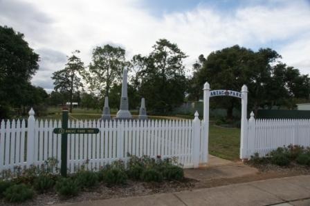 Briagolong War Memorial Gates.jpg