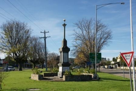 Bruthen War Memorial.jpg