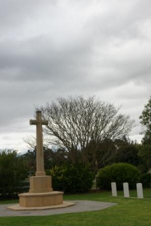Bairnsdale War Cemetery 5.jpg