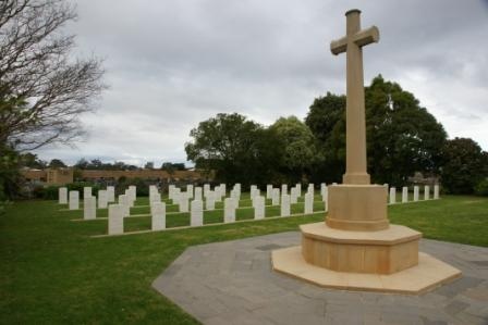 Bairnsdale War Cemetery 7.jpg