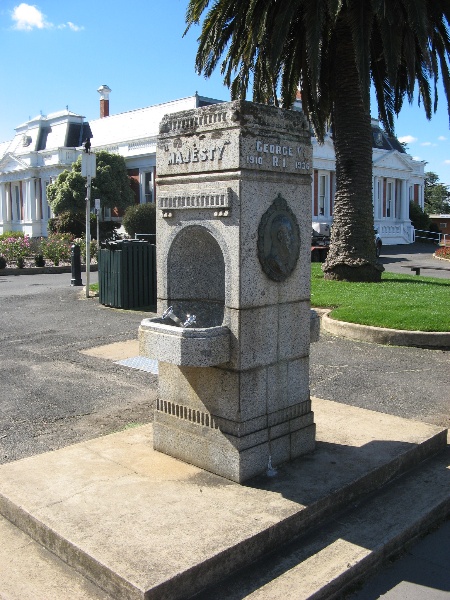 Ararat Civic Precinct King George V drinking fountain