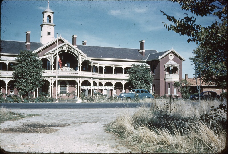 B1030 Ballarat Orphanage