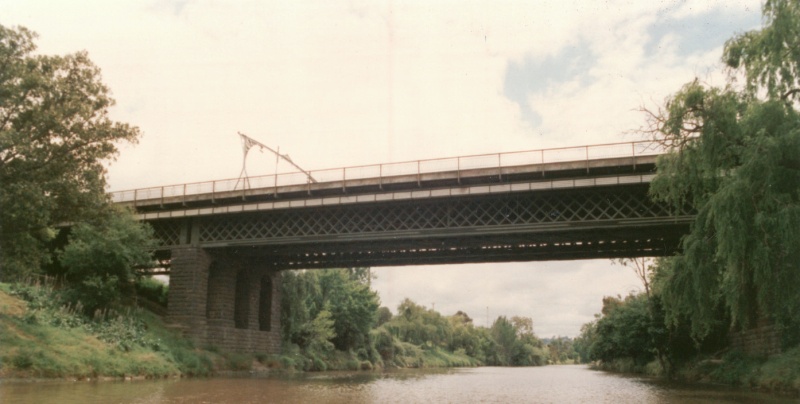 B6649 Hawthorn Bridge