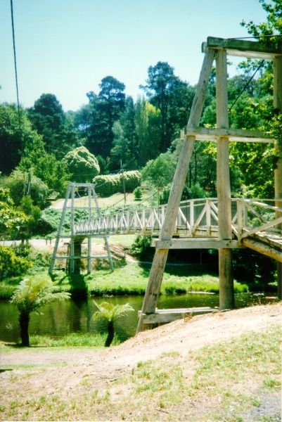 Warburton Swing Bridge