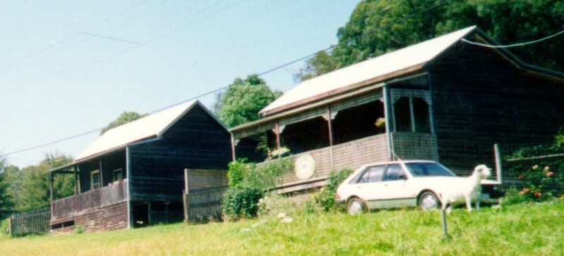 Powelltown Cottages