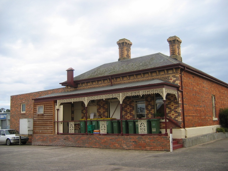 Polychrome Brick Homestead