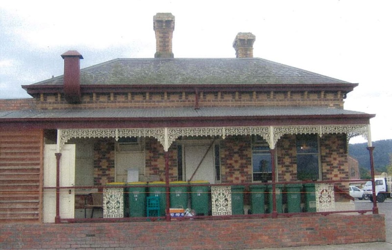 Polychrome Brick Homestead