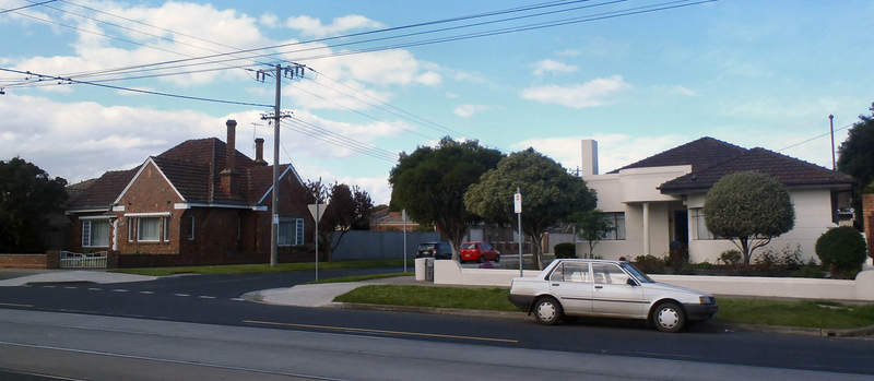 Melville road between Princes and Brearley Coburg