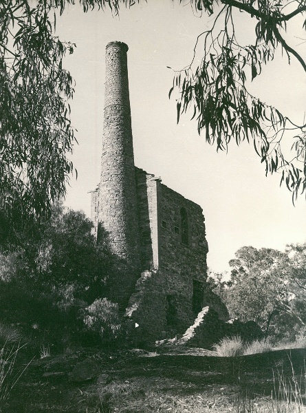 B1762 Ruins of Duke of Cornwall Mine