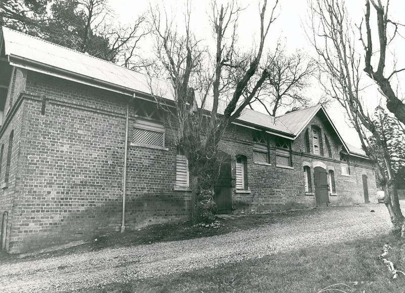 B1866 Yeringberg Stables 1978