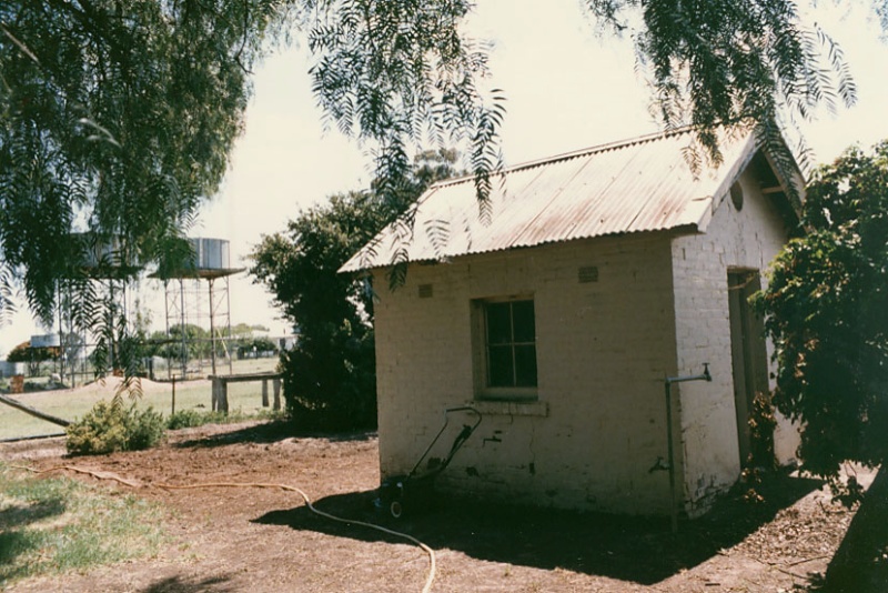 B1891 Mortat Homestead Meathouse
