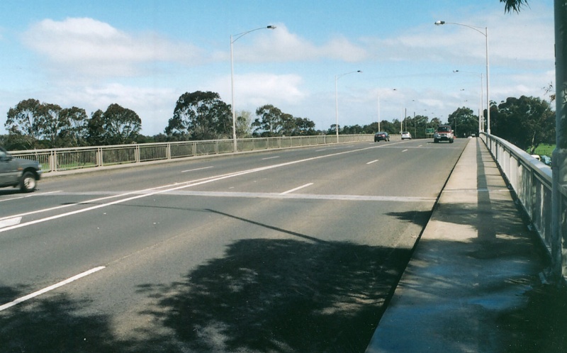 B7305 Barwon Bridge