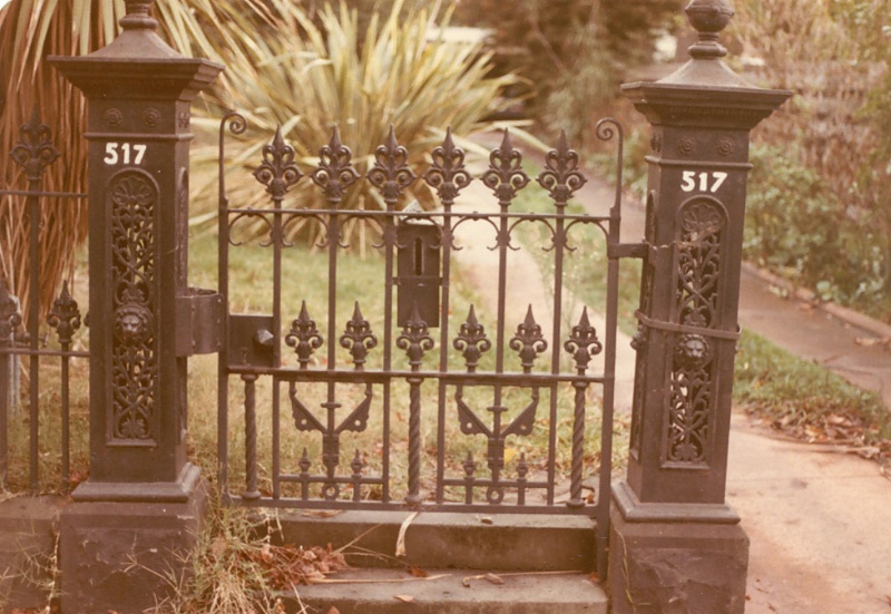 B3525 Kirn Gates