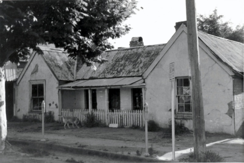B2103 Miss Helm's Cottage