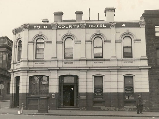 B0463 Four Courts Hotel.jpg