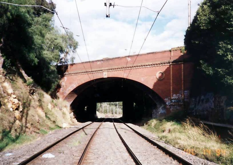 B7683 Dandenong Road Railway Bridge