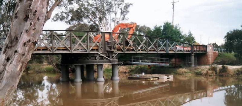 B2379 Swing Bridge Being Renovated