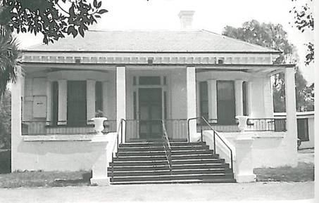 Millewa Hall front (east) elevation, c. early 1990s (Source: Ruth Hopkins, Looking Back, Moving Forward, 1985, p. 38).