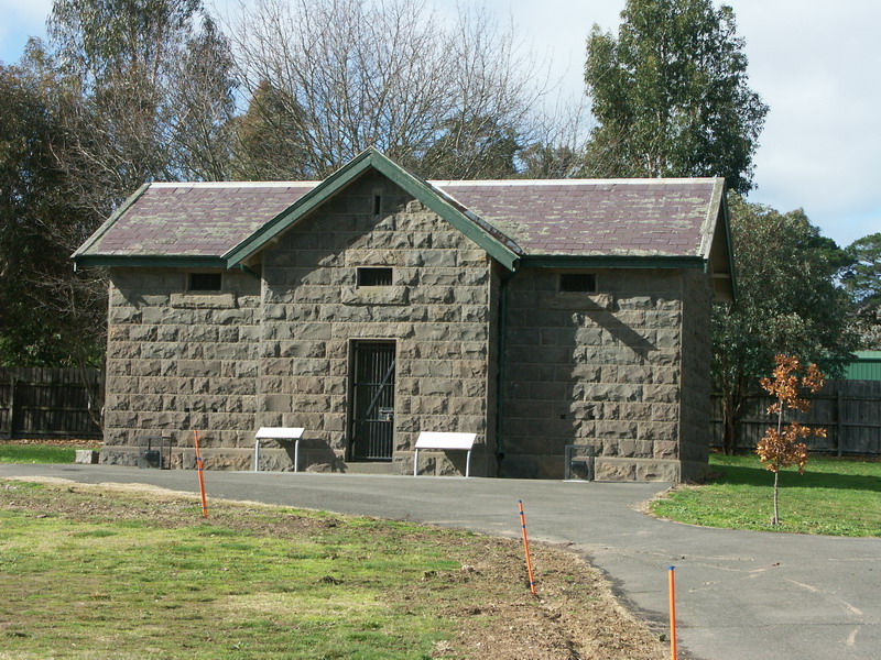 Former Police Lock Up