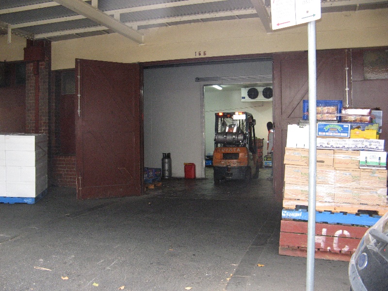 Queen Vic Market 23.jpg