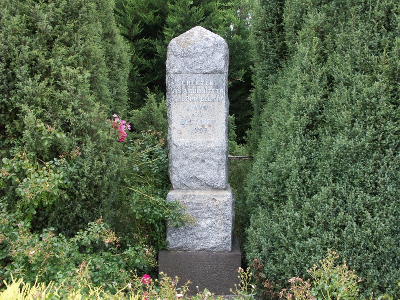 Pioneer Memorial, 2012