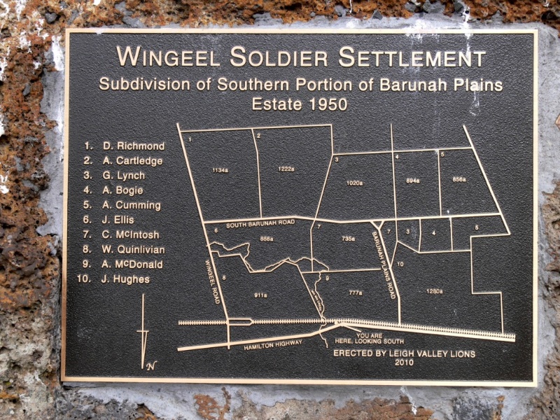 Wingeel Soldier Settler memorial 1 on the Hamilton Highway (between Cressy and Inverleigh) GPS -38 04 46.15 .JPG