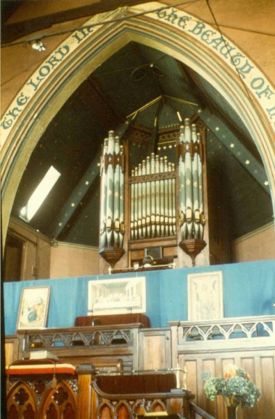 B2891 Fincham Organ