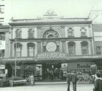 B1074 Royal Arcade Facade