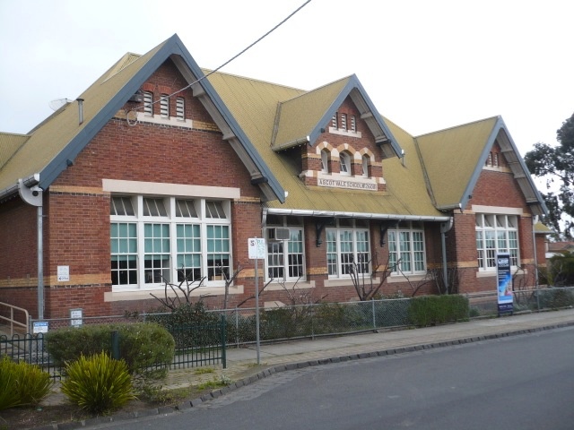 Ascot Vale PS 2608 1885/8 building