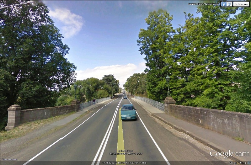 B6669 GoogleEarth Image Mollison St Bridge Kyneton