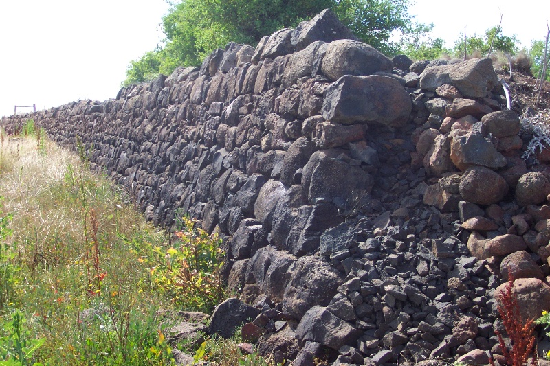 Rockbank Headstation Dam Wall