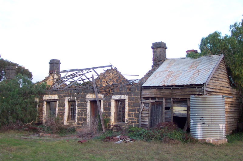 Rear of blacksmith and shearers quarters