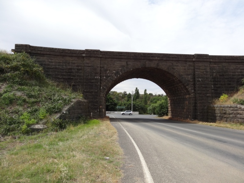 B2972 Riddells Creek rail over road bridge