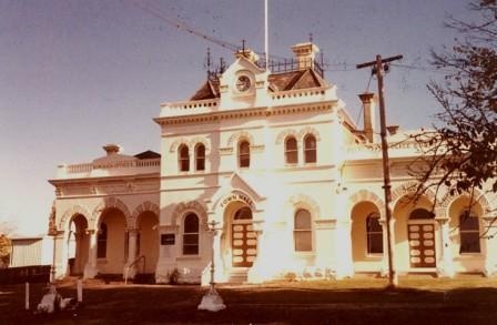 B3391 Clunes Town Hall