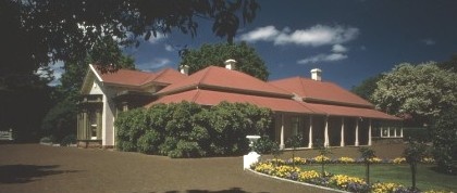 B3424 Ceres Homestead Front