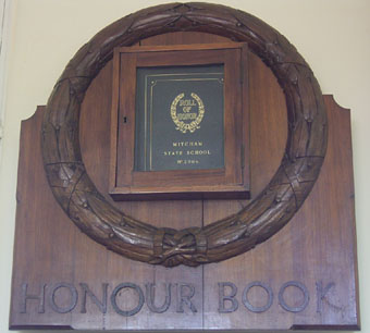 Mitcham State School Honour Roll (Book)