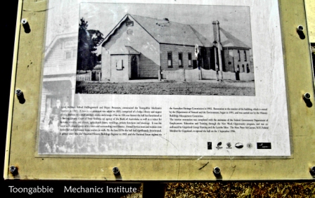 B4880 Mechanics' Institute