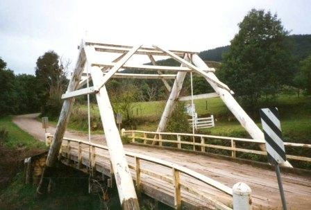 B6838 Hiawatha A Frame Bridge