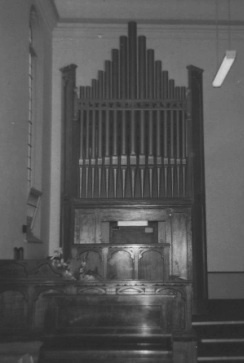 B3644 Organ Church of Christ