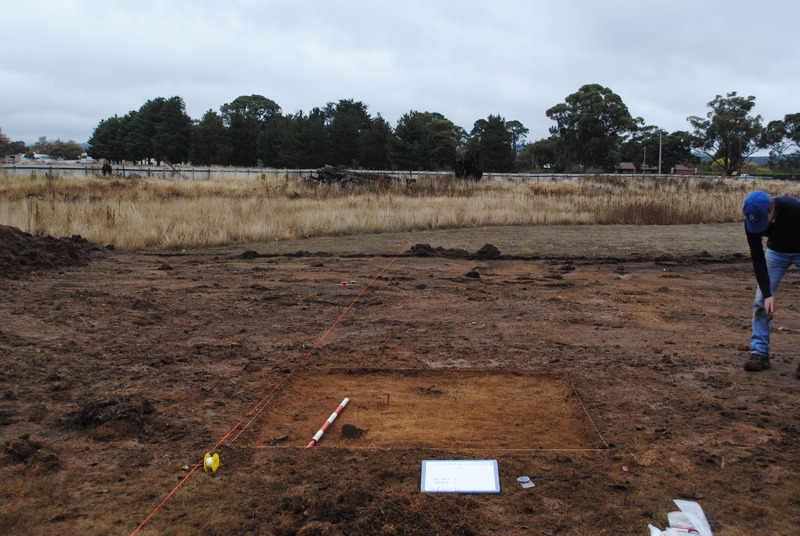 Creswick Cemetery Heritage Victoria Dig 20 May 2013