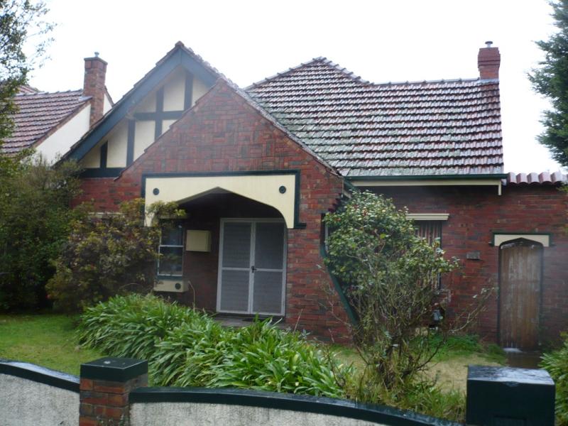 House and front fence 258 Ascot Vale Road